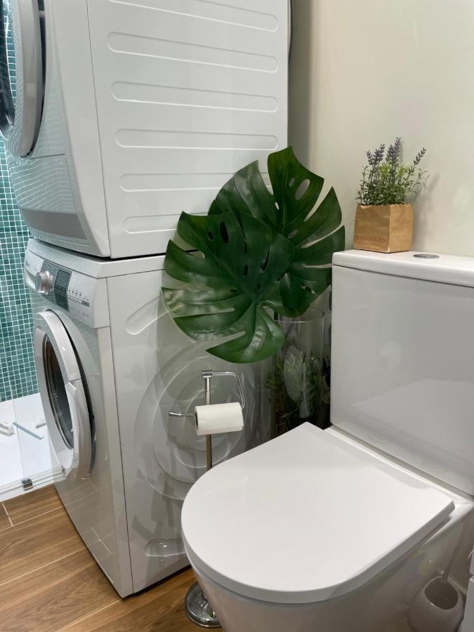 Julia'S Garden Apartment Cuarte de Huerva Ngoại thất bức ảnh