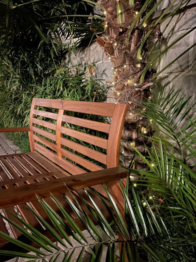 Julia'S Garden Apartment Cuarte de Huerva Ngoại thất bức ảnh