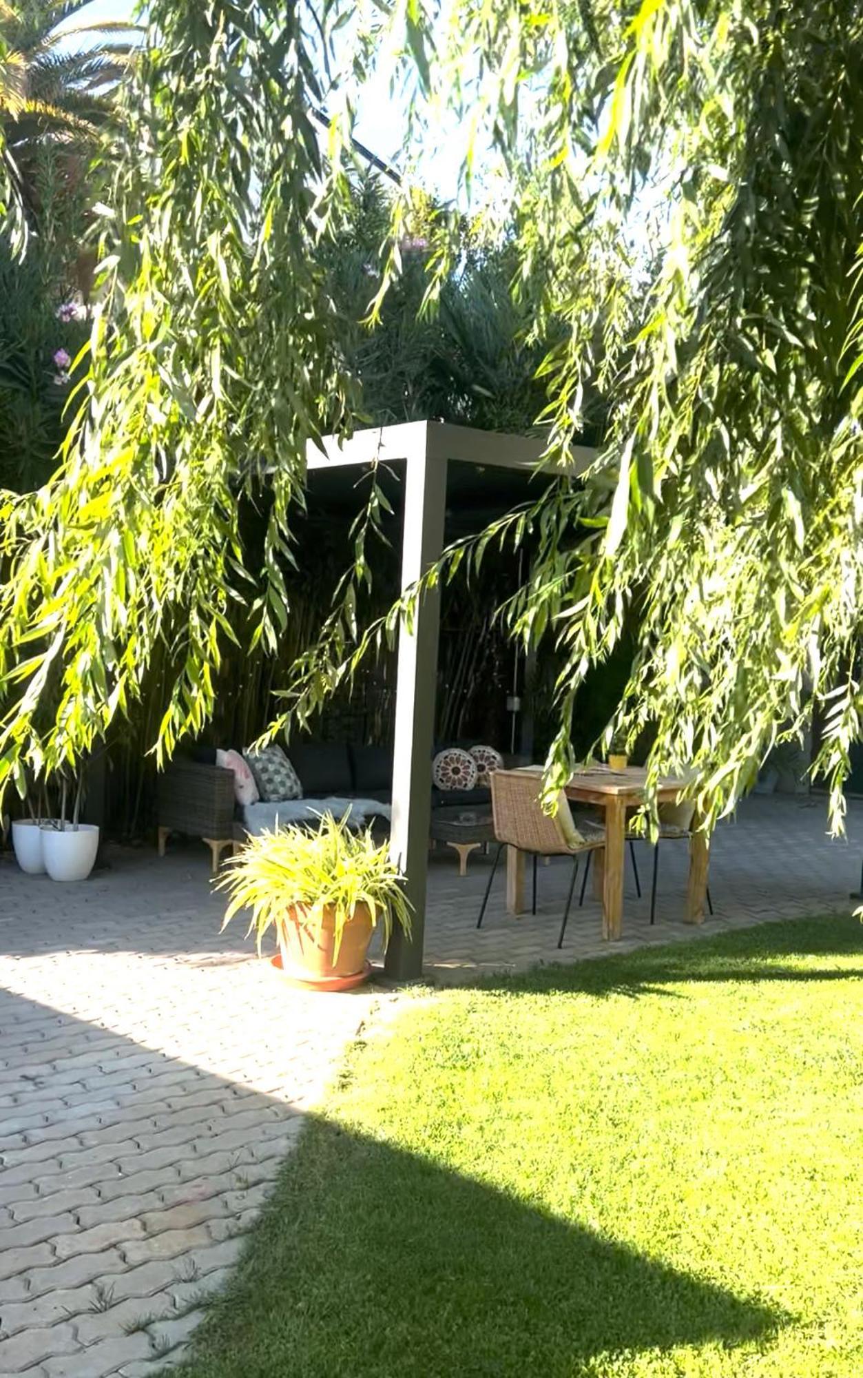 Julia'S Garden Apartment Cuarte de Huerva Ngoại thất bức ảnh